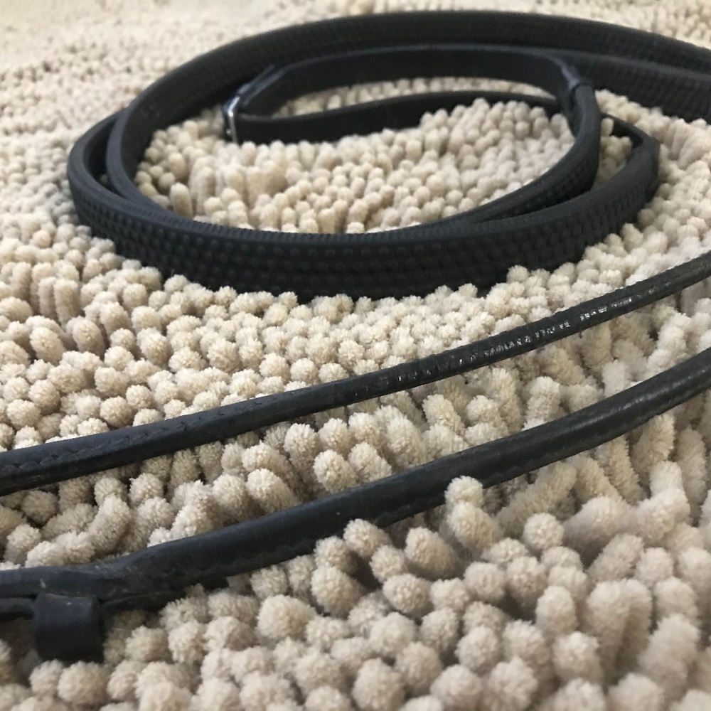 Rubber Reins